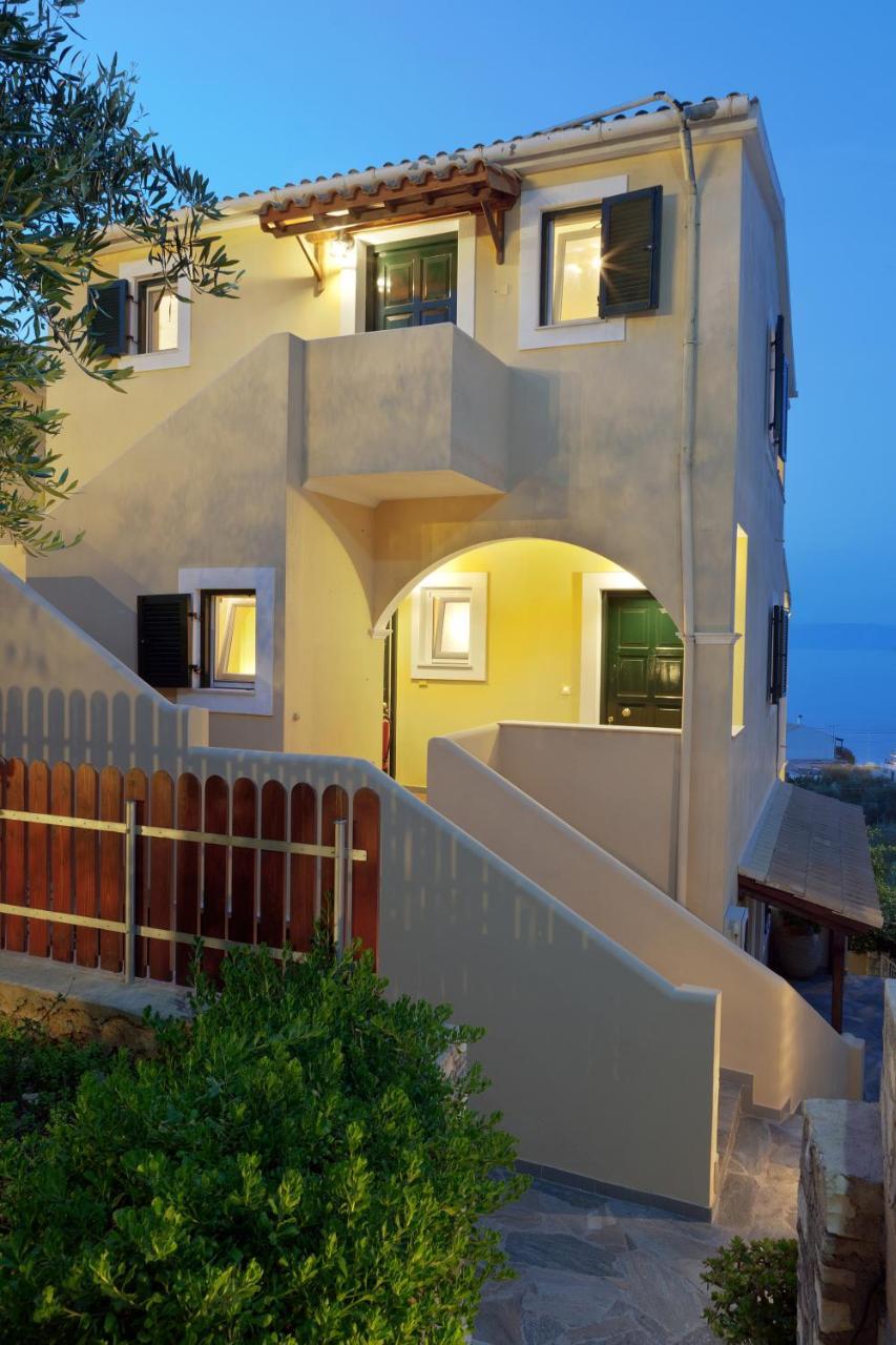 Elaia Boutique Apartments ガイオス エクステリア 写真